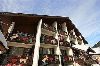 Au Bois De Lune Châtel Hotel